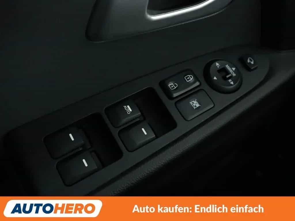 Kia Sportage 2.0 CRDi Spirit 4WD Aut*NAVI*XENON*PDC* 09/2015-photo-28