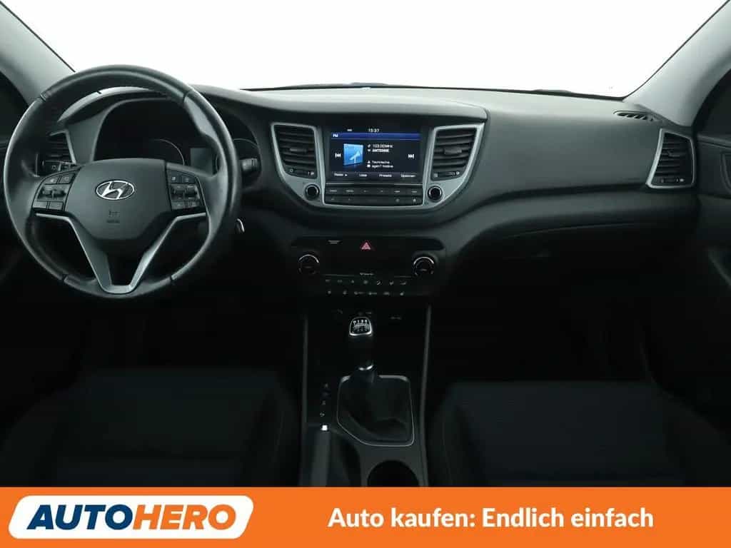 Hyundai TUCSON 1.6 TGDI Advantage 4WD*NAVI*TEMPO*CAM*PDC 02/2017-photo-9