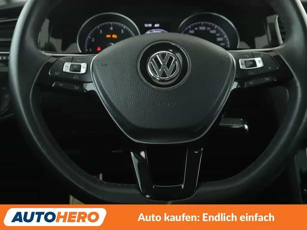 Volkswagen Golf VII 1.4 TSI Sound*NAVI*ACC*PDC* 12/2017-photo-18