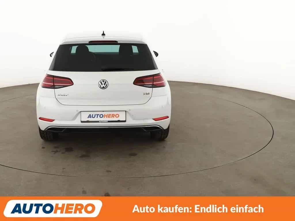 Volkswagen Golf VII 1.4 TSI Sound*NAVI*ACC*PDC* 12/2017-photo-4