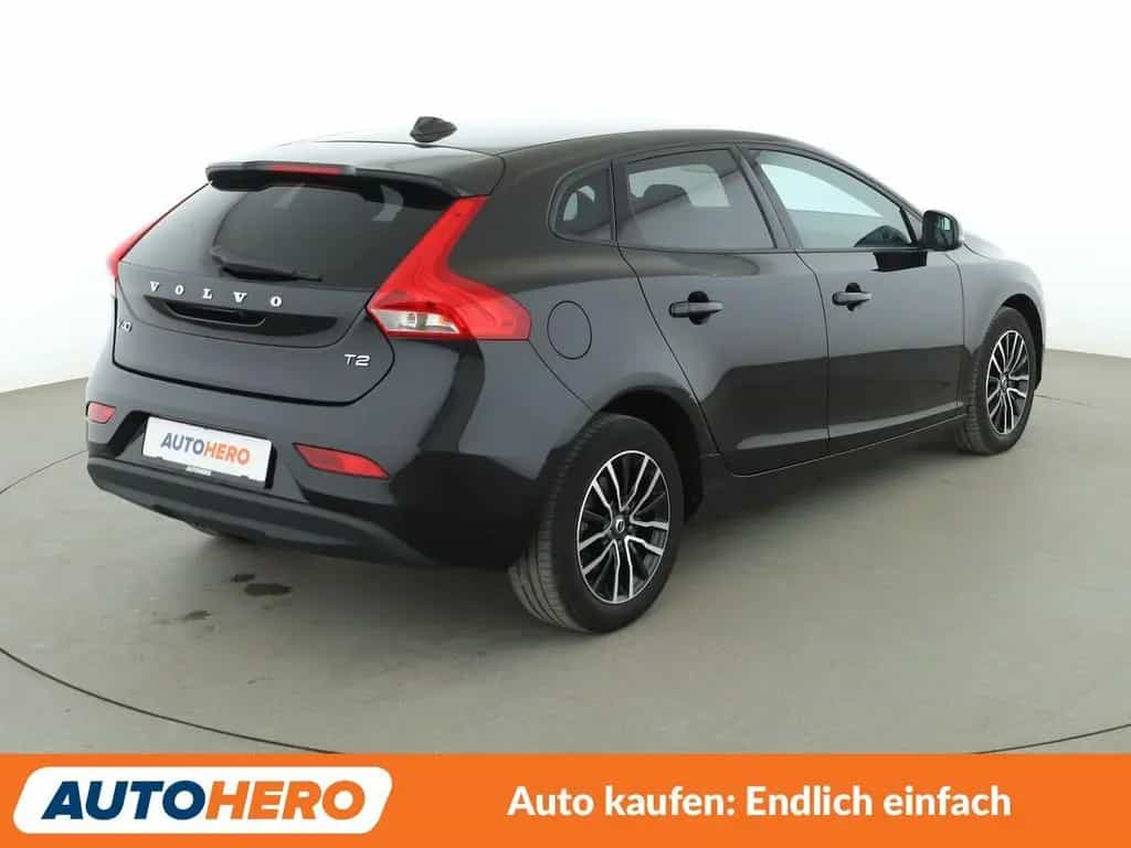 Volvo V40 1.5 Momentum Aut.*NAVI*LED*TEMPO*PDC*SHZ* 05/2018-photo-5