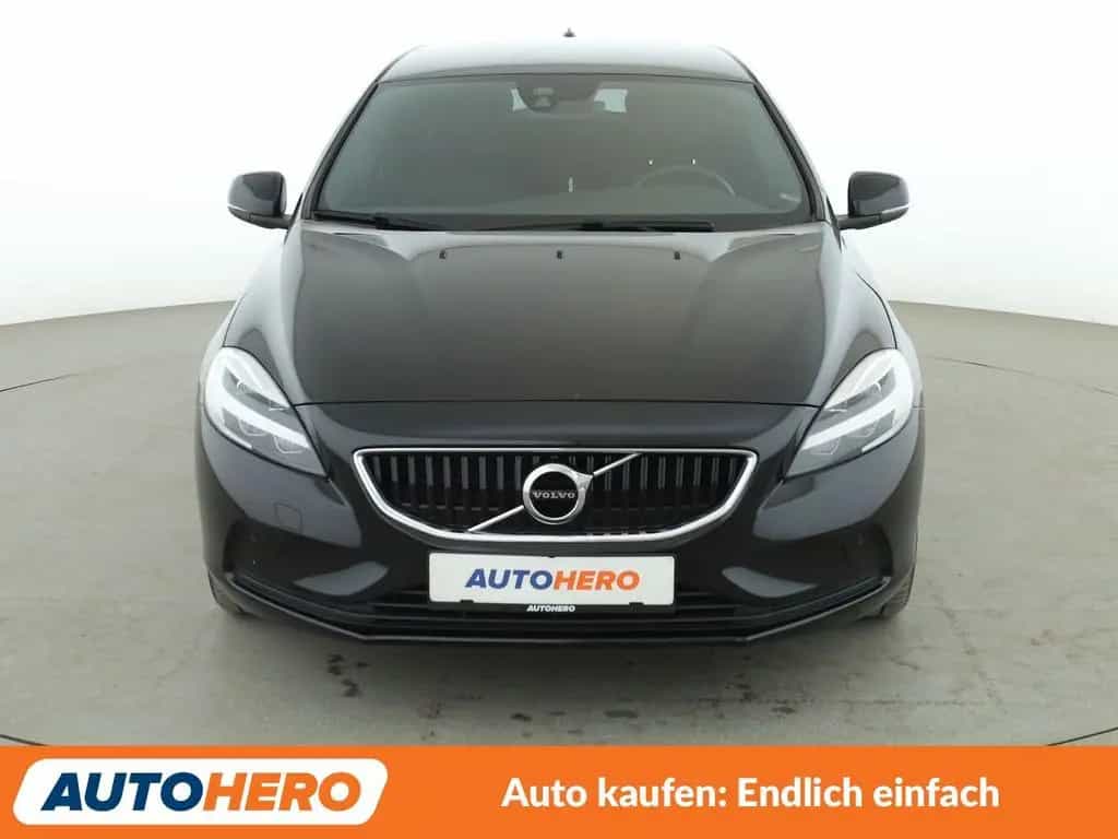 Volvo V40 1.5 Momentum Aut.*NAVI*LED*TEMPO*PDC*SHZ* 05/2018-photo-8