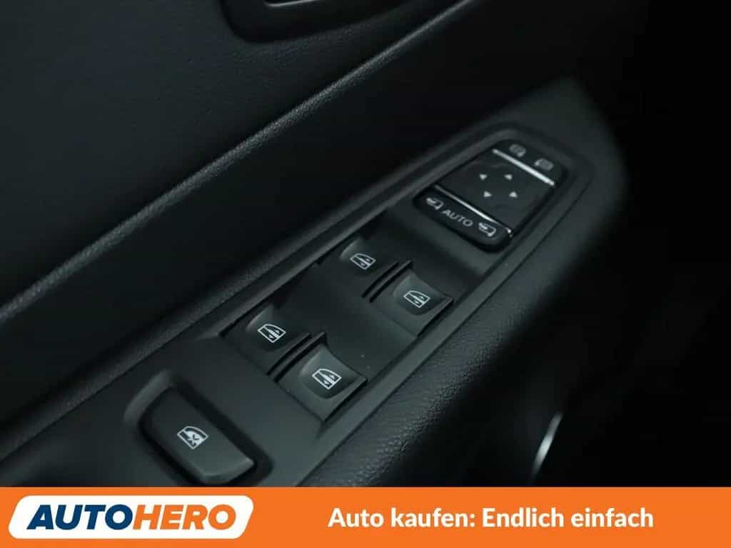 Renault Captur 1.3 TCe Version S Aut.*NAVI*LED*CAM*SHZ* 08/2018-photo-24