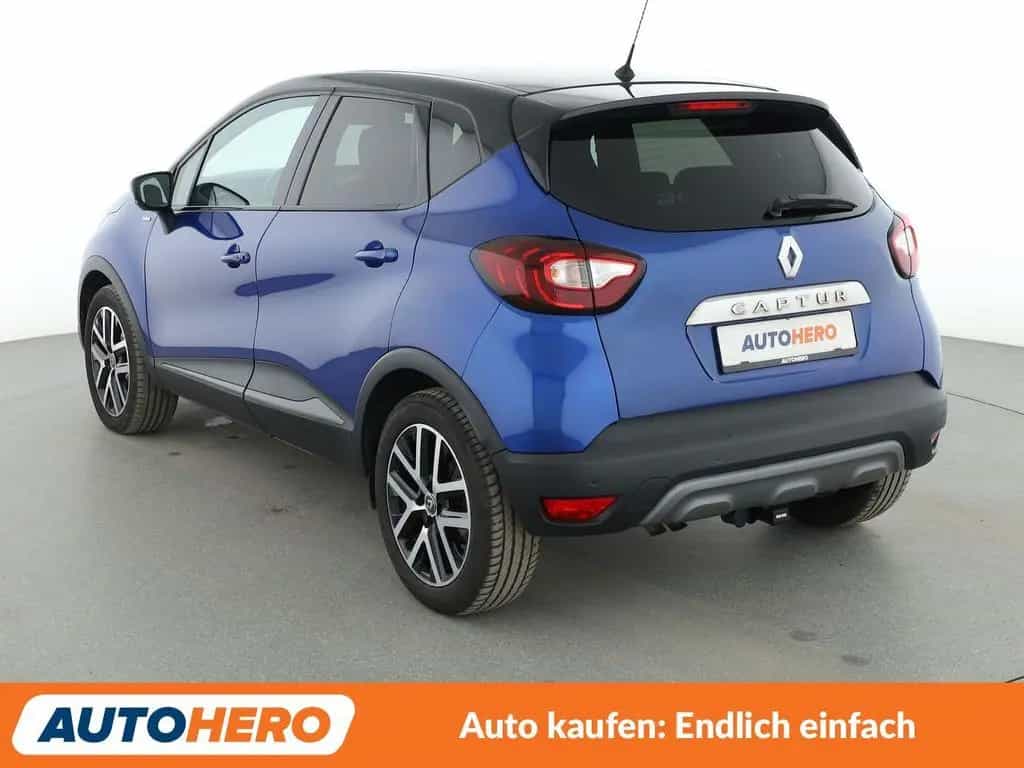 Renault Captur 1.3 TCe Version S Aut.*NAVI*LED*CAM*SHZ* 08/2018-photo-3