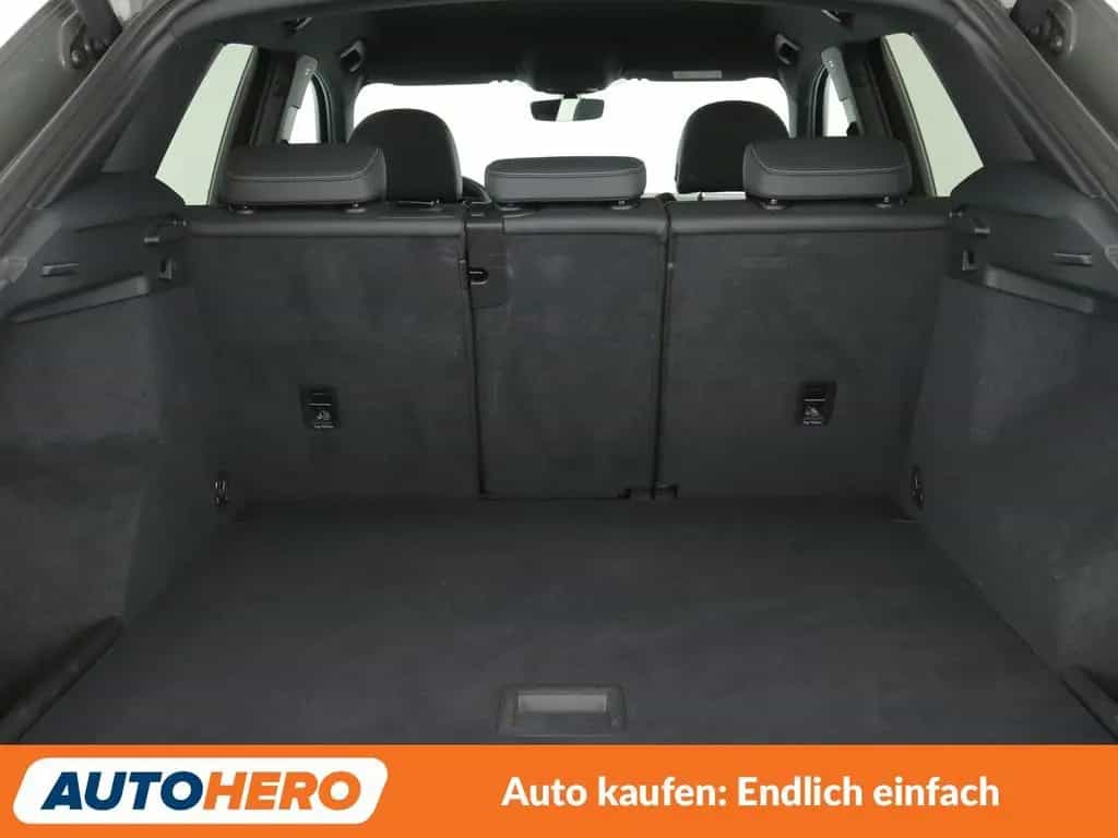 Audi Q3 35 TFSI S Line Aut.*NAVI*LED*TEMPO*PDC* 01/2019-photo-17