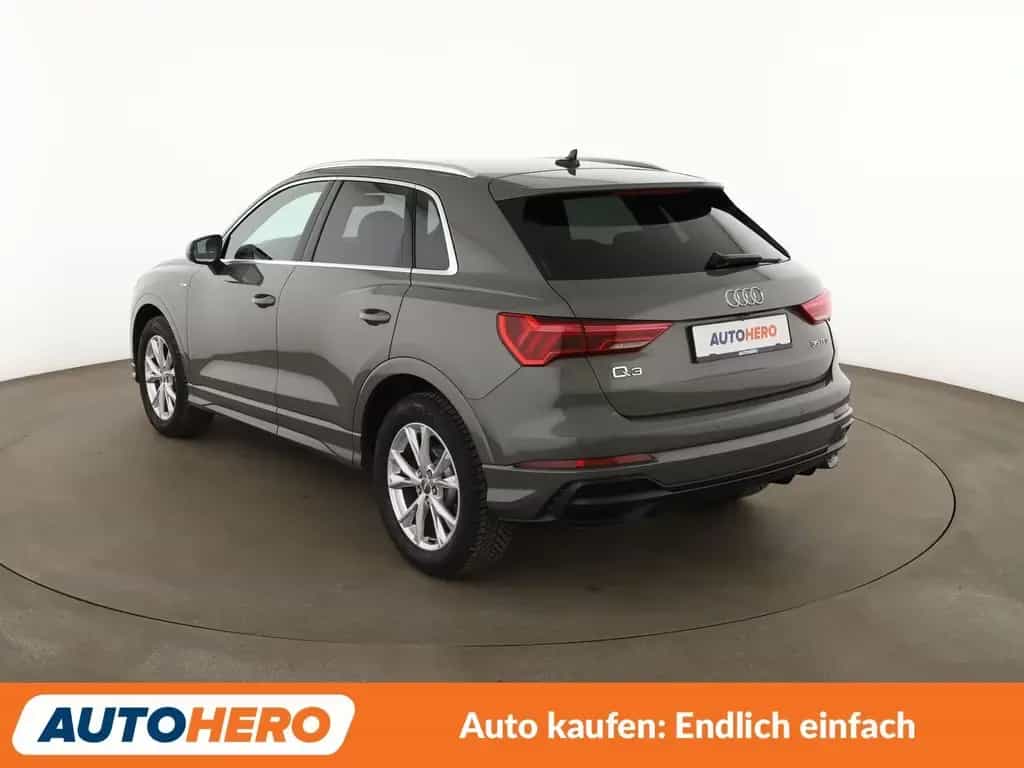 Audi Q3 35 TFSI S Line Aut.*NAVI*LED*TEMPO*PDC* 01/2019-photo-3