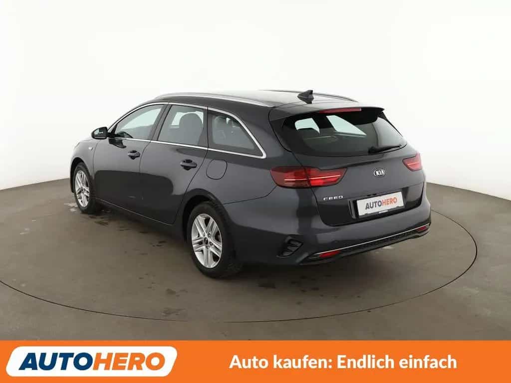 Kia cee'd / Ceed cee'd 1.4 TGDI Vision Aut.*NAVI*TEMPO*PDC*SHZ* 07/2020-photo-3