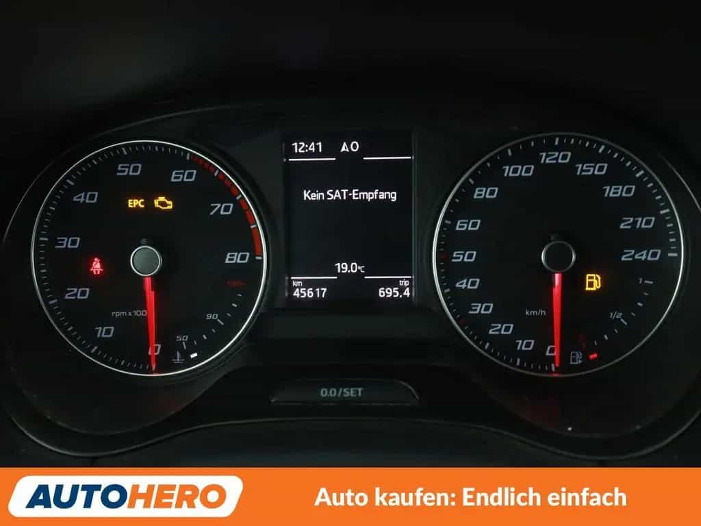 Seat Ibiza 1.0 TSI FR*NAVI*XENON*TEMPO*PDC*SHZ* 03/2016-photo-19
