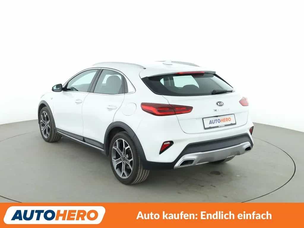Kia XCeed 1.0 TGDI Vision*NAVI*LED*TEMPO*CAM*PDC*SHZ 02/2020-photo-3