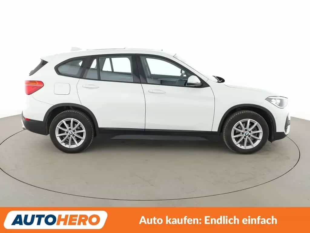 BMW X1 sDrive 18d *NAVI*LIMITER*PDC*SHZ*ALU*PANO*KLIMA* 05/2022-photo-6