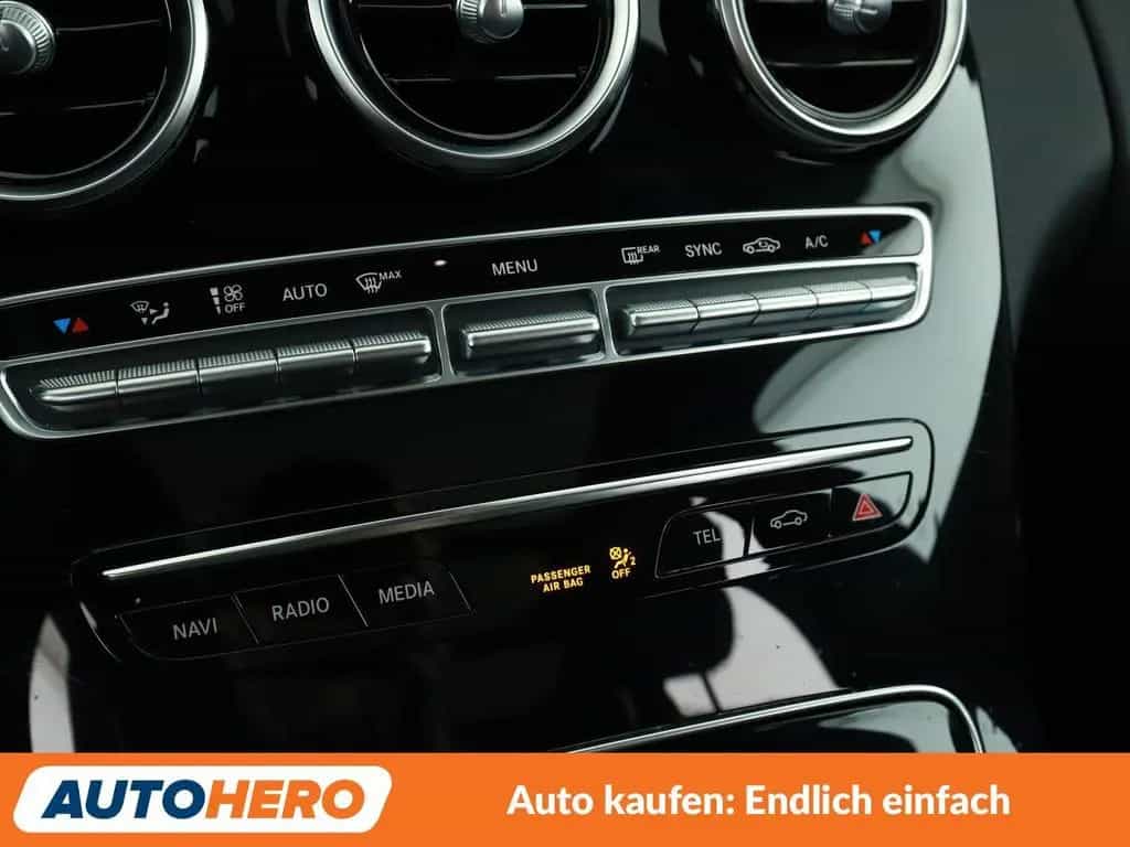 Mercedes-Benz C 300 T AMG Line Aut.*NAVI*CAM*LED*ACC*PANO*AHK* 08/2018-photo-21