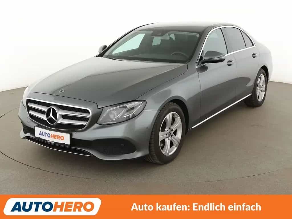 Mercedes-Benz E 220 d Avantgarde Aut.*NAVI*LED*TEMPO*CAM*PDC* 07/2017-photo-0