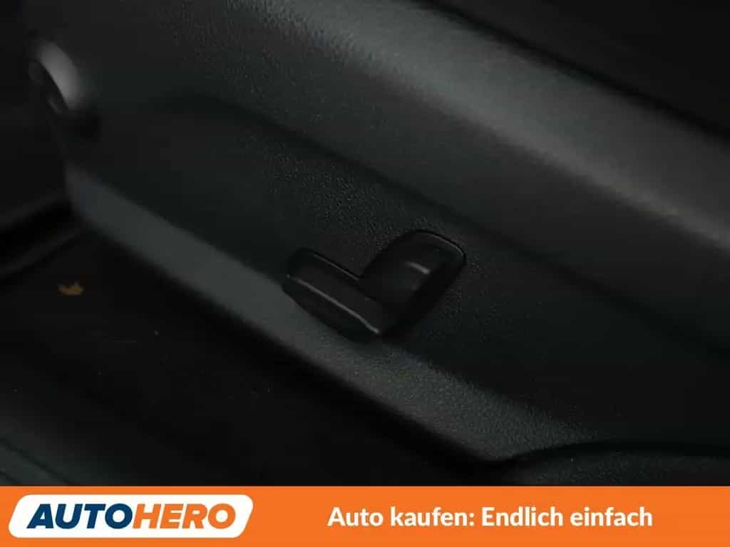 Mercedes-Benz E 220 d Avantgarde Aut.*NAVI*LED*TEMPO*CAM*PDC* 07/2017-photo-27
