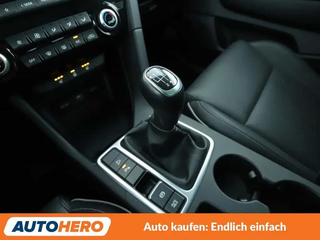Kia Sportage 1.6 GDI Black Edition 2WD*NAVI*CAM*PDC* 09/2021-photo-24