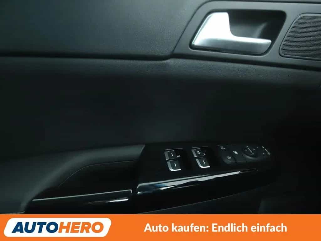 Kia Sportage 1.6 GDI Black Edition 2WD*NAVI*CAM*PDC* 09/2021-photo-25