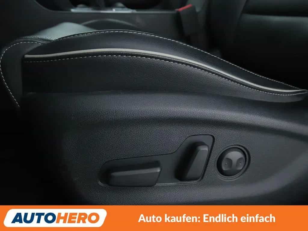 Kia Sportage 1.6 GDI Black Edition 2WD*NAVI*CAM*PDC* 09/2021-photo-28