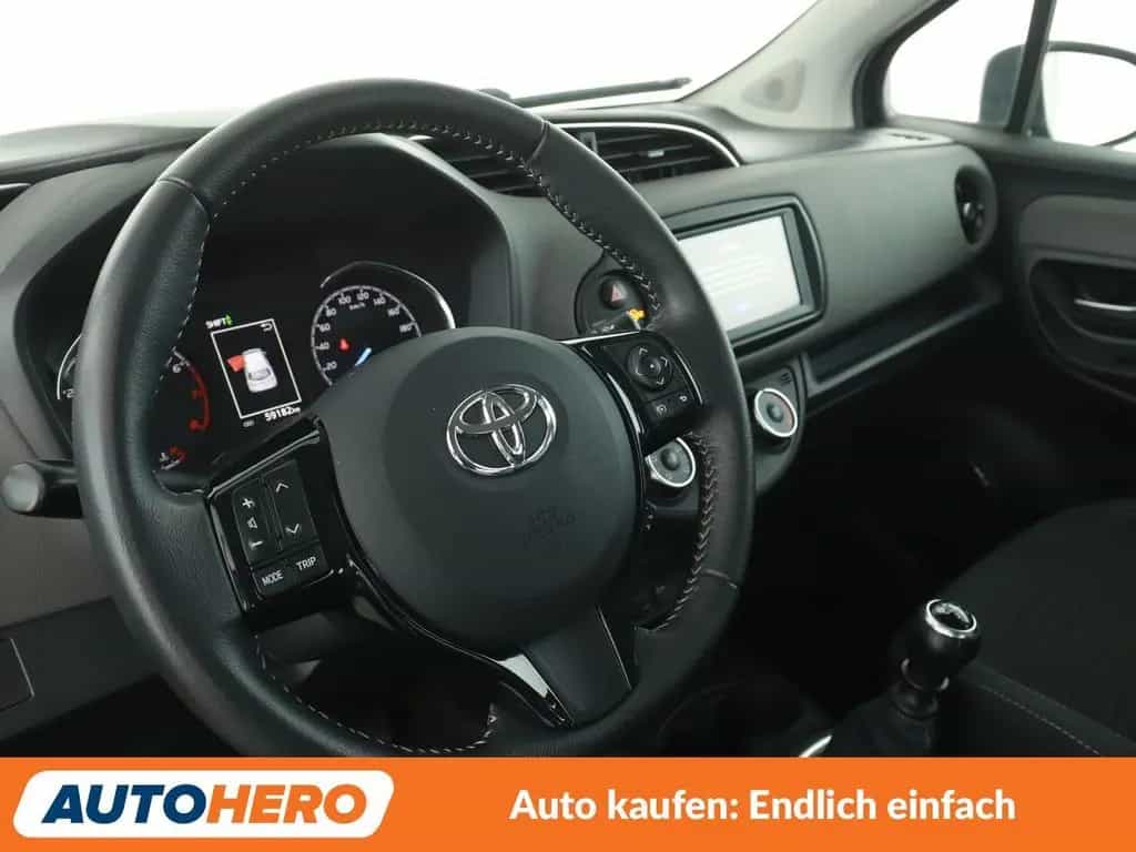 Toyota Yaris 1.5 Collection Bleu Nebula Aut.*CAM*TEMPO* 10/2020-photo-10