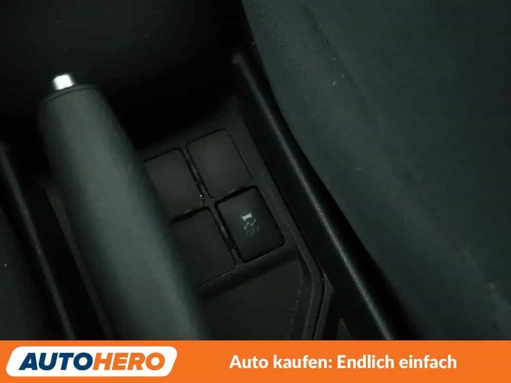 Toyota Yaris 1.5 Collection Bleu Nebula Aut.*CAM*TEMPO* 10/2020-photo-24