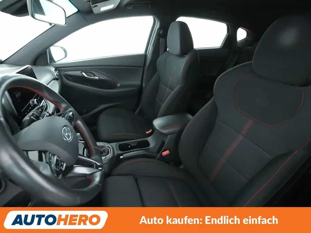 Hyundai i30 Fastback 1.5 T-GDI Mild-Hybrid N Line Aut. 08/2021-photo-9