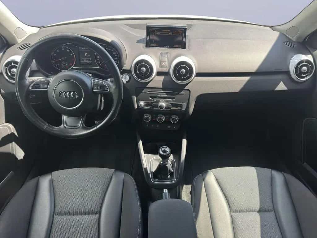 Audi A1 Sportback Sport Xenon/SHZ/PDC/Kessy 07/2016-photo-15