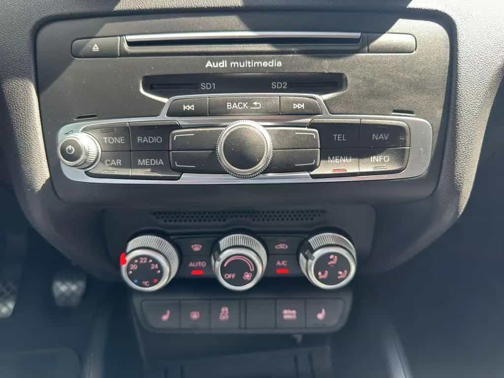 Audi A1 Sportback Sport Xenon/SHZ/PDC/Kessy 07/2016-photo-17