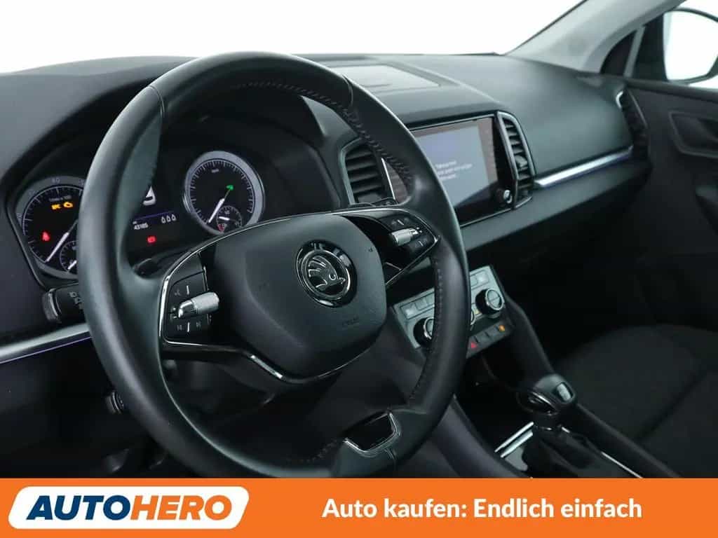 Skoda Karoq 1.5 TSI ACT Clever Aut.*NAVI*LED*ACC* 02/2022-photo-10