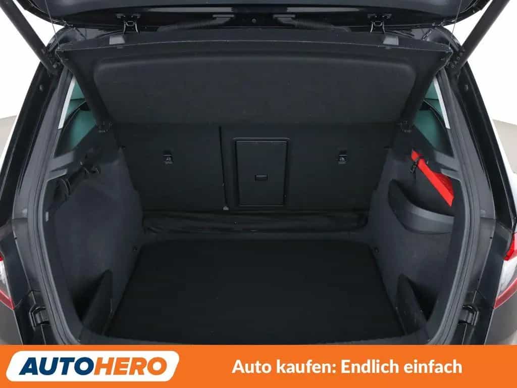 Skoda Karoq 1.5 TSI ACT Clever Aut.*NAVI*LED*ACC* 02/2022-photo-17