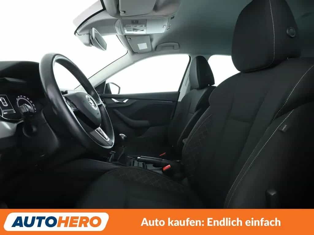 Skoda Scala 1.0 TSI Drive 125*TEMPO*CAM*PDC*SHZ*ALU* 01/2020-photo-9