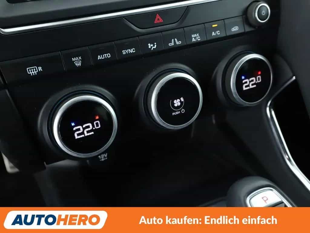 Jaguar E-Pace P200 R-Dynamic S AWD Aut.*NAVI*LED*ACC* 07/2019-photo-21