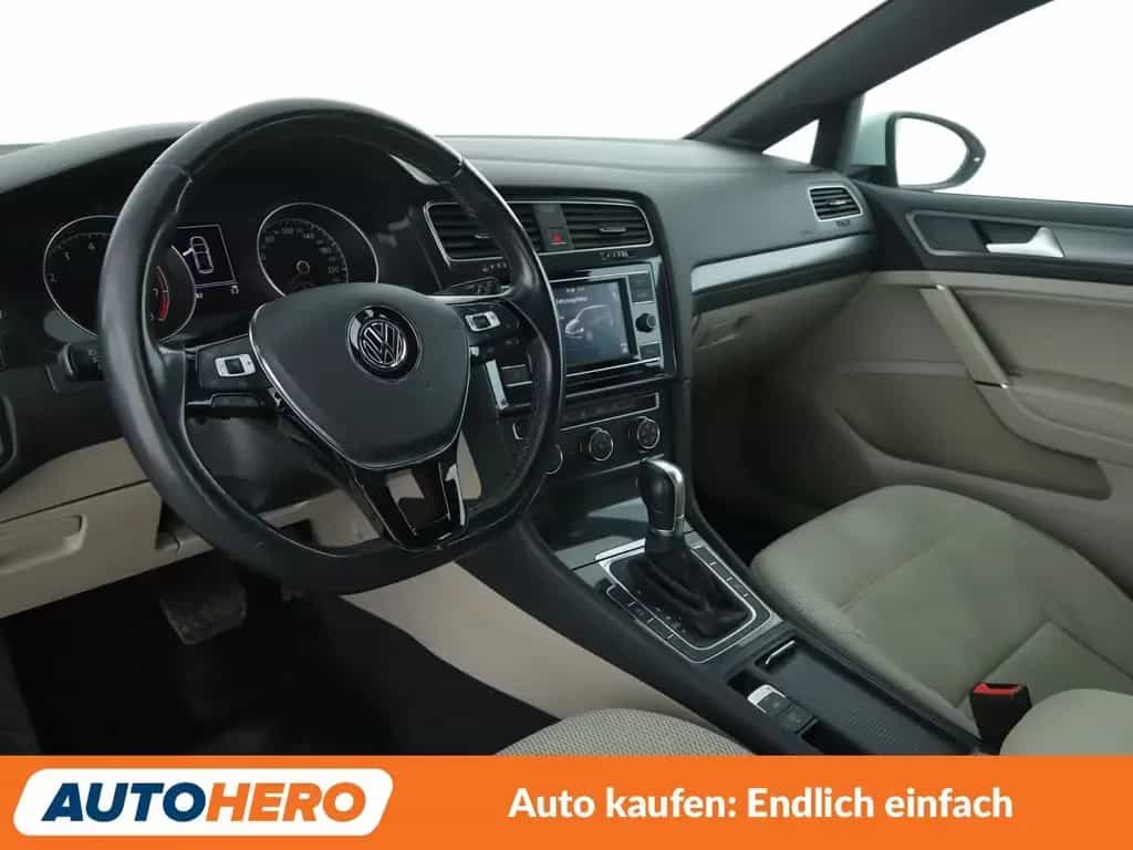 Volkswagen Golf VII 1.0 TSI Comfortline BMT*ACC*PDC*KLIMA* 03/2017-photo-10
