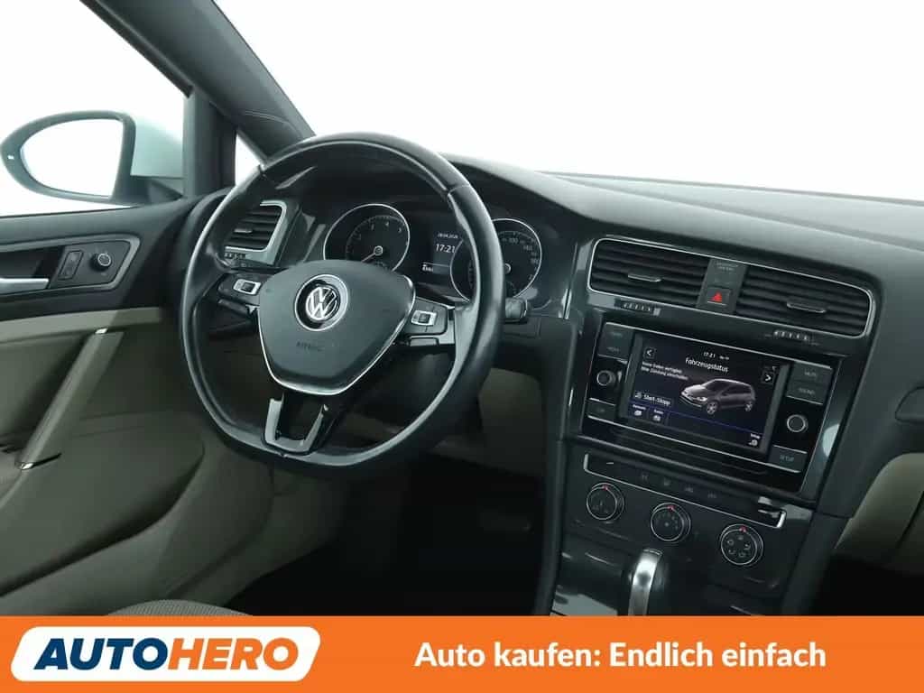 Volkswagen Golf VII 1.0 TSI Comfortline BMT*ACC*PDC*KLIMA* 03/2017-photo-12