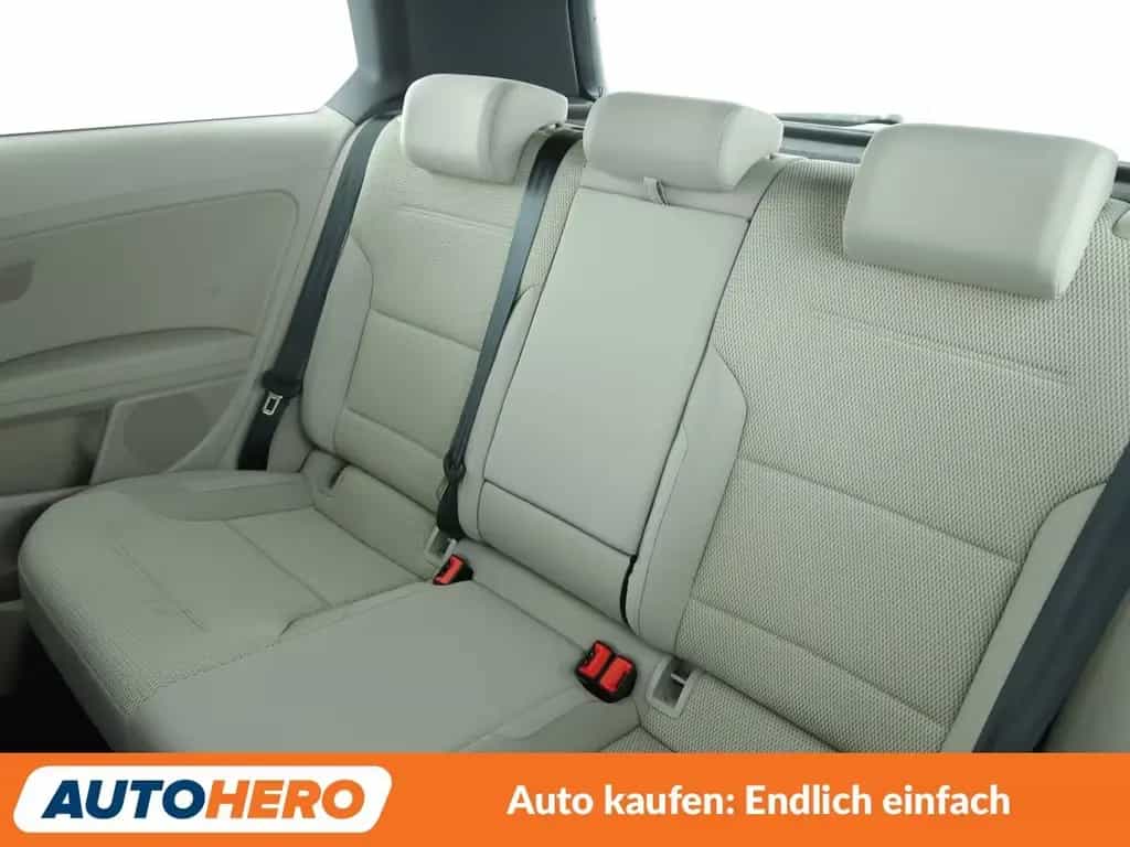 Volkswagen Golf VII 1.0 TSI Comfortline BMT*ACC*PDC*KLIMA* 03/2017-photo-13