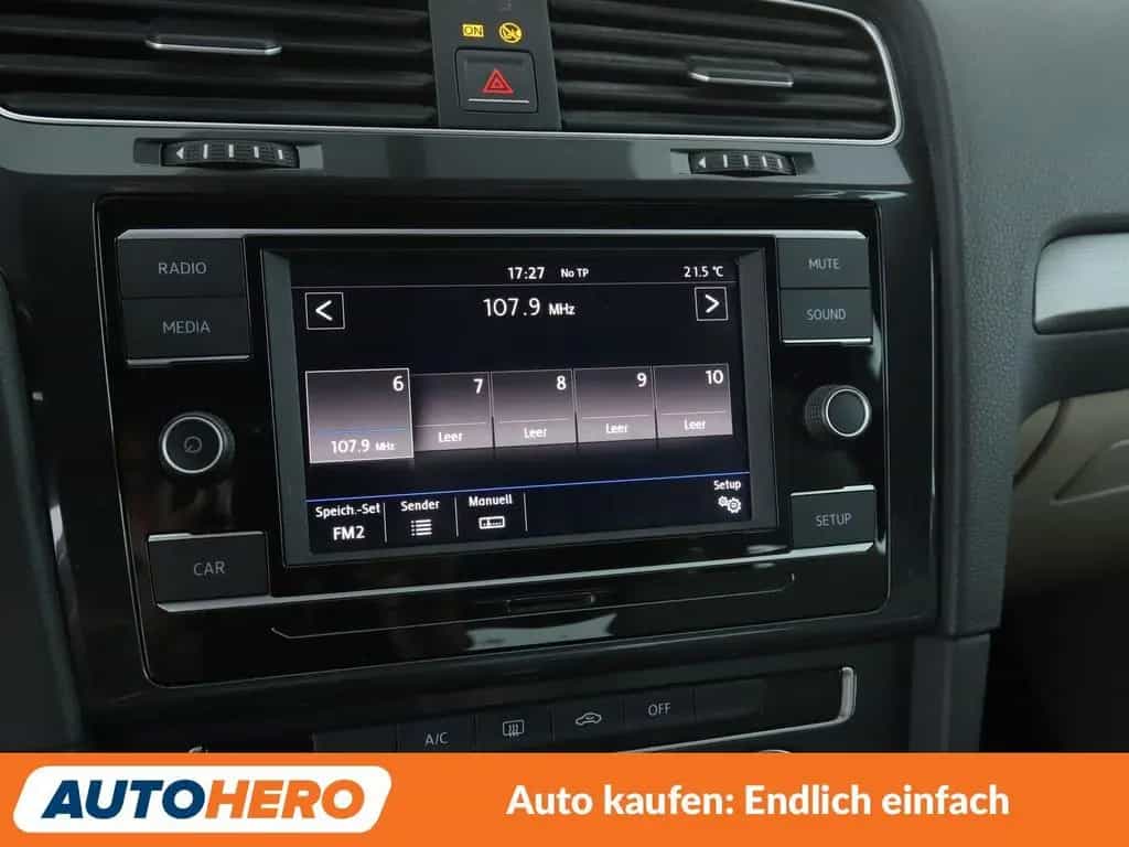 Volkswagen Golf VII 1.0 TSI Comfortline BMT*ACC*PDC*KLIMA* 03/2017-photo-20