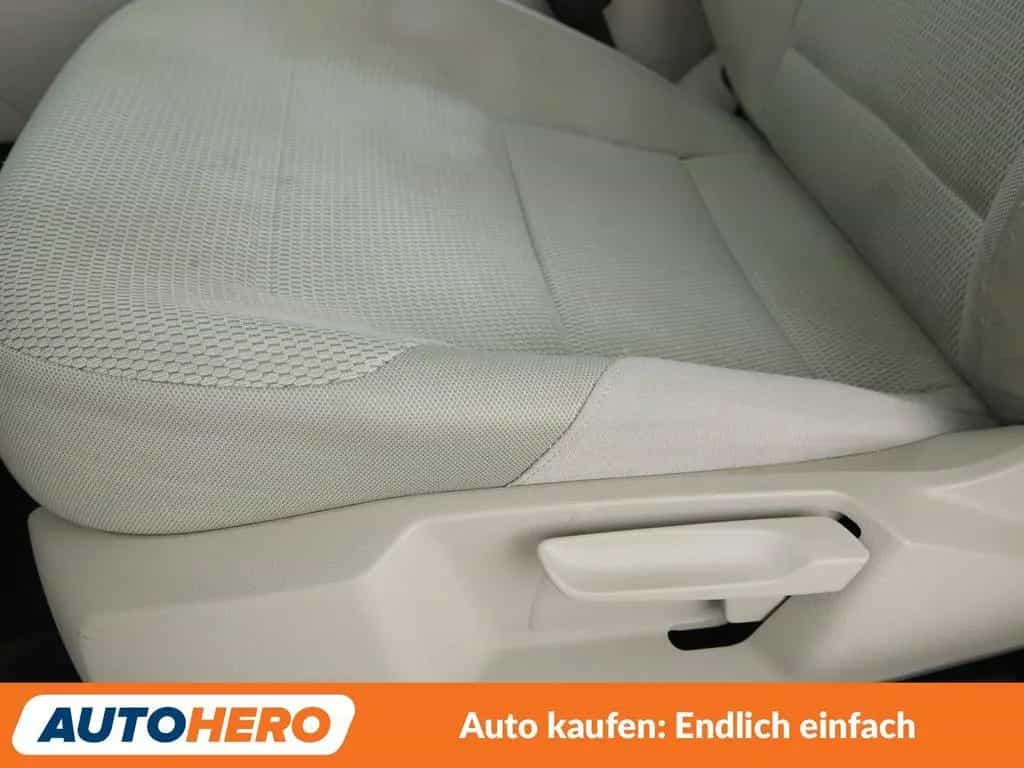 Volkswagen Golf VII 1.0 TSI Comfortline BMT*ACC*PDC*KLIMA* 03/2017-photo-27