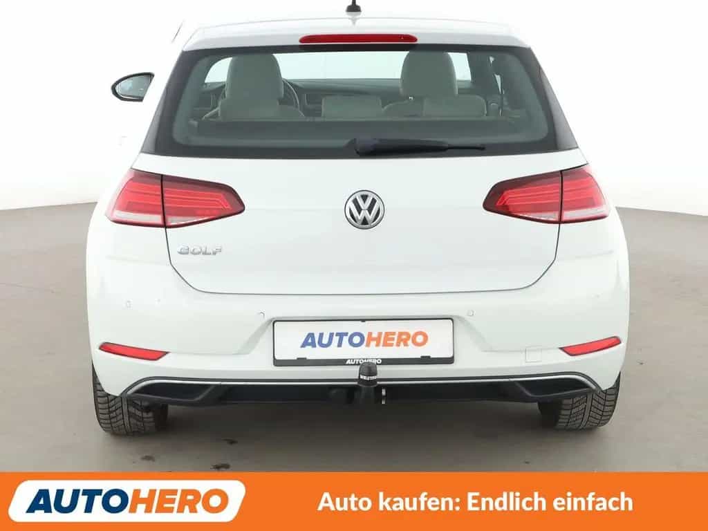 Volkswagen Golf VII 1.0 TSI Comfortline BMT*ACC*PDC*KLIMA* 03/2017-photo-4