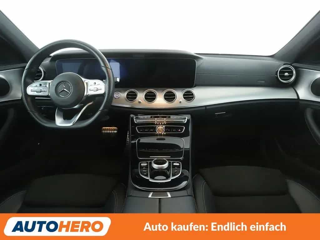 Mercedes-Benz E 220 d AMG Line Aut. *LED*VC*360°*SHZ*TEMPO* 10/2019-photo-11