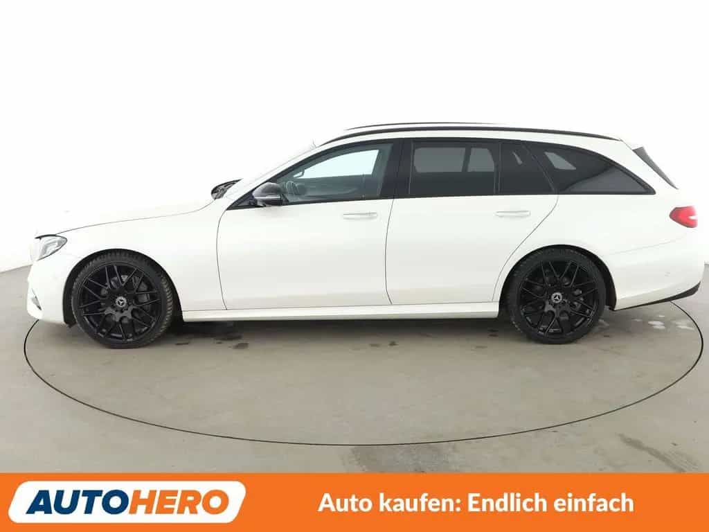 Mercedes-Benz E 220 d AMG Line Aut. *LED*VC*360°*SHZ*TEMPO* 10/2019-photo-2