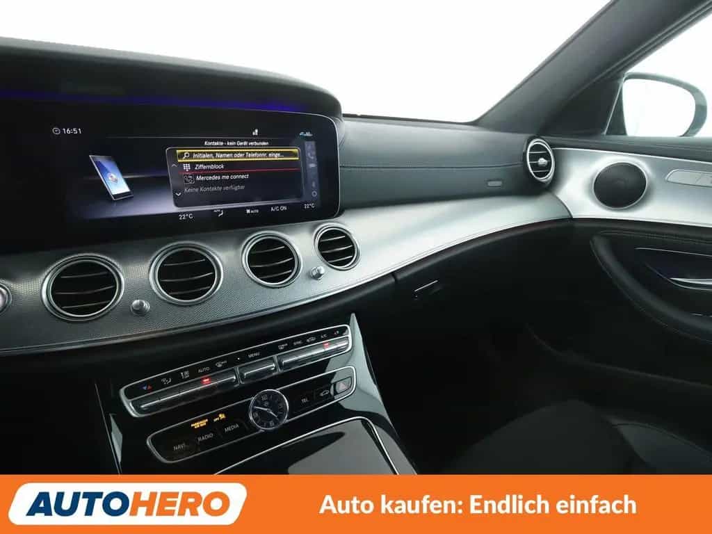 Mercedes-Benz E 220 d AMG Line Aut. *LED*VC*360°*SHZ*TEMPO* 10/2019-photo-24