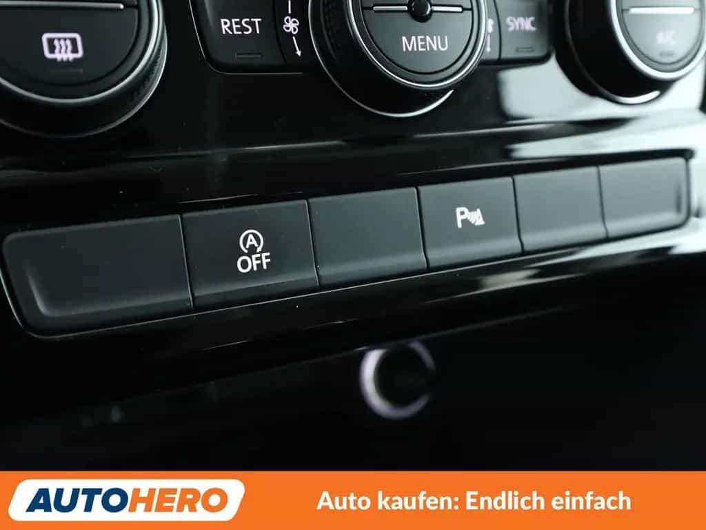 Volkswagen Touran 1.4 TSI Comfortline BMT Aut.*NAVI*ACC*LED 01/2017-photo-24