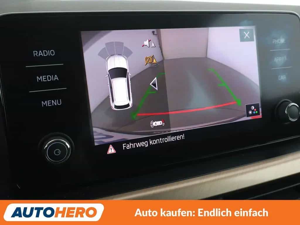 Skoda Kamiq 1.0 TSI Style*ACC*CAM*PDC*SHZ*KLIMA* 11/2019-photo-22