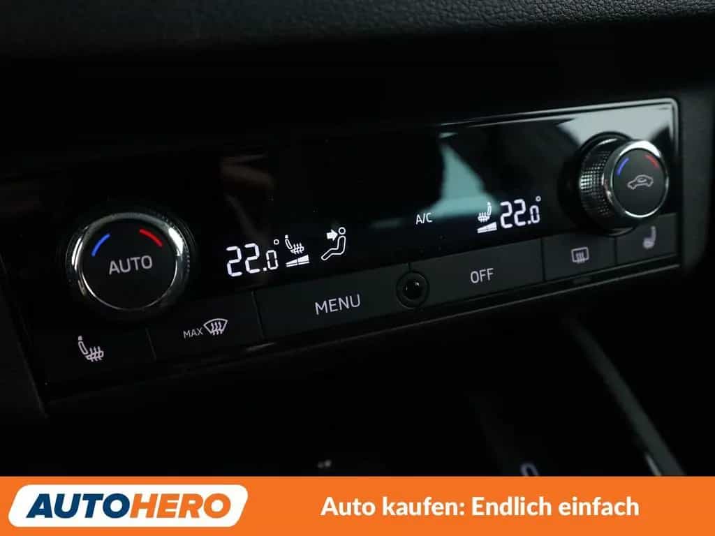 Skoda Kamiq 1.0 TSI Style*ACC*CAM*PDC*SHZ*KLIMA* 11/2019-photo-23