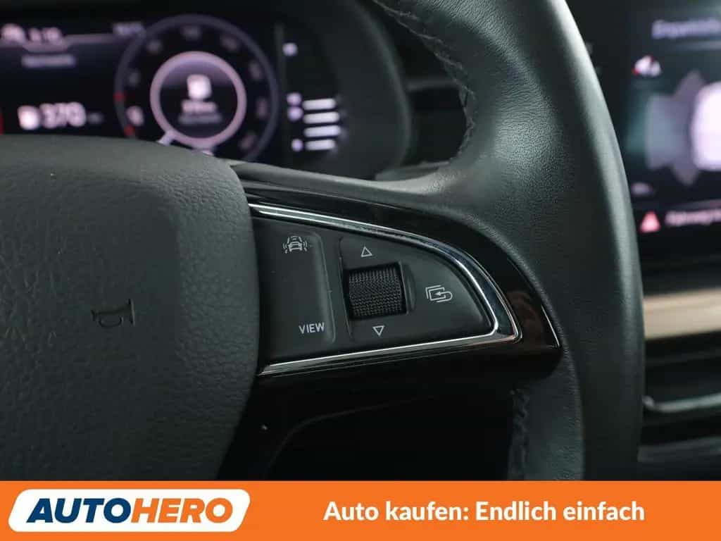Skoda Kamiq 1.0 TSI Style*ACC*CAM*PDC*SHZ*KLIMA* 11/2019-photo-26