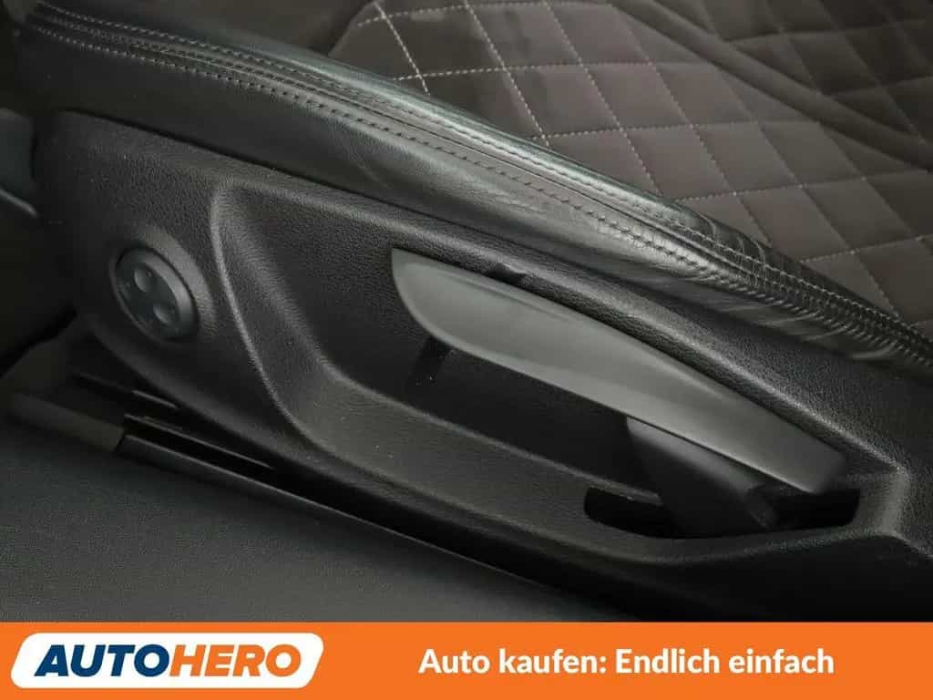Audi TT 2.0 TFSI quattro Roadster Aut. *NAVI*VC*TEMPO 03/2015-photo-36