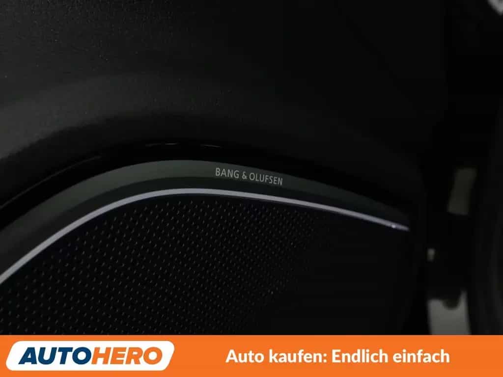 Audi S3 Sportback 2.0 TFSI quattro Aut.*LED*SHZ*ALU* 04/2019-photo-28