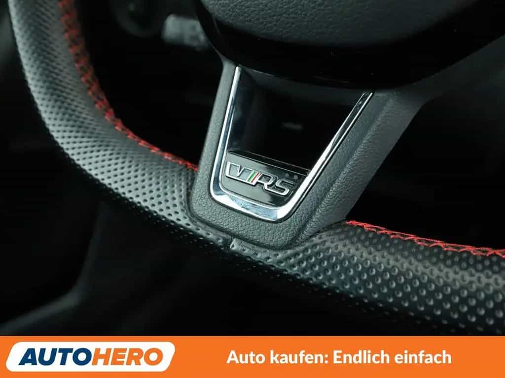 Skoda Octavia 2.0 TSI RS Aut.*APP*NAVI*LED*ACC* 01/2018-photo-19