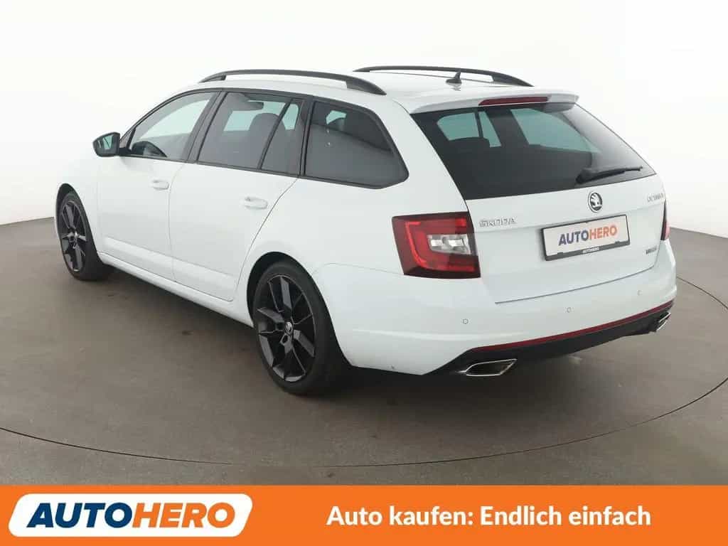 Skoda Octavia 2.0 TSI RS Aut.*APP*NAVI*LED*ACC* 01/2018-photo-2