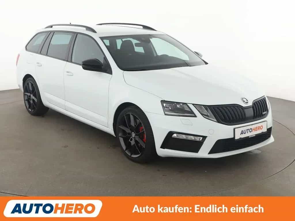 Skoda Octavia 2.0 TSI RS Aut.*APP*NAVI*LED*ACC* 01/2018-photo-4