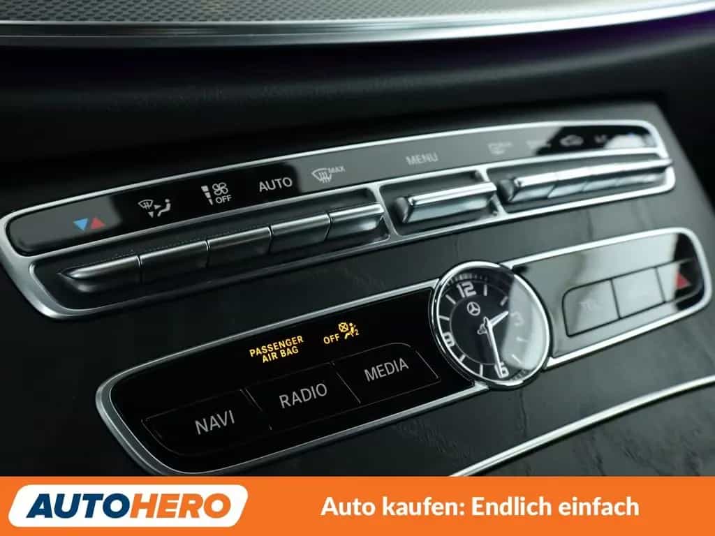 Mercedes-Benz E 400 d T 4Matic AMG Line Aut.*LED*ACC*PDC*SHZ* 11/2019-photo-23