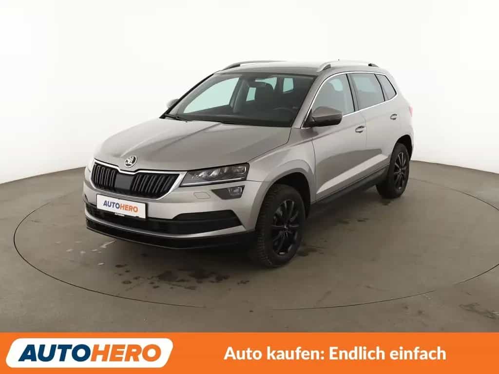 Skoda Karoq 1.5 TSI ACT Style*LED*ACC*PDC*SHZ*KLIMA* 05/2018-photo-0