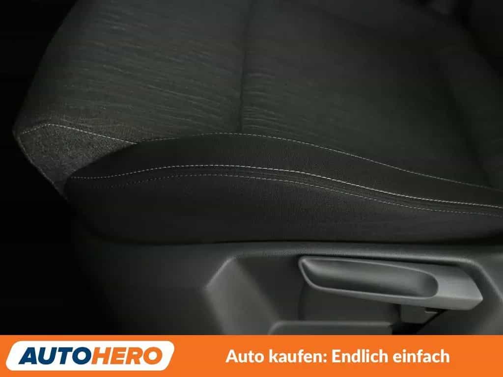 Skoda Karoq 1.5 TSI ACT Style*LED*ACC*PDC*SHZ*KLIMA* 05/2018-photo-34